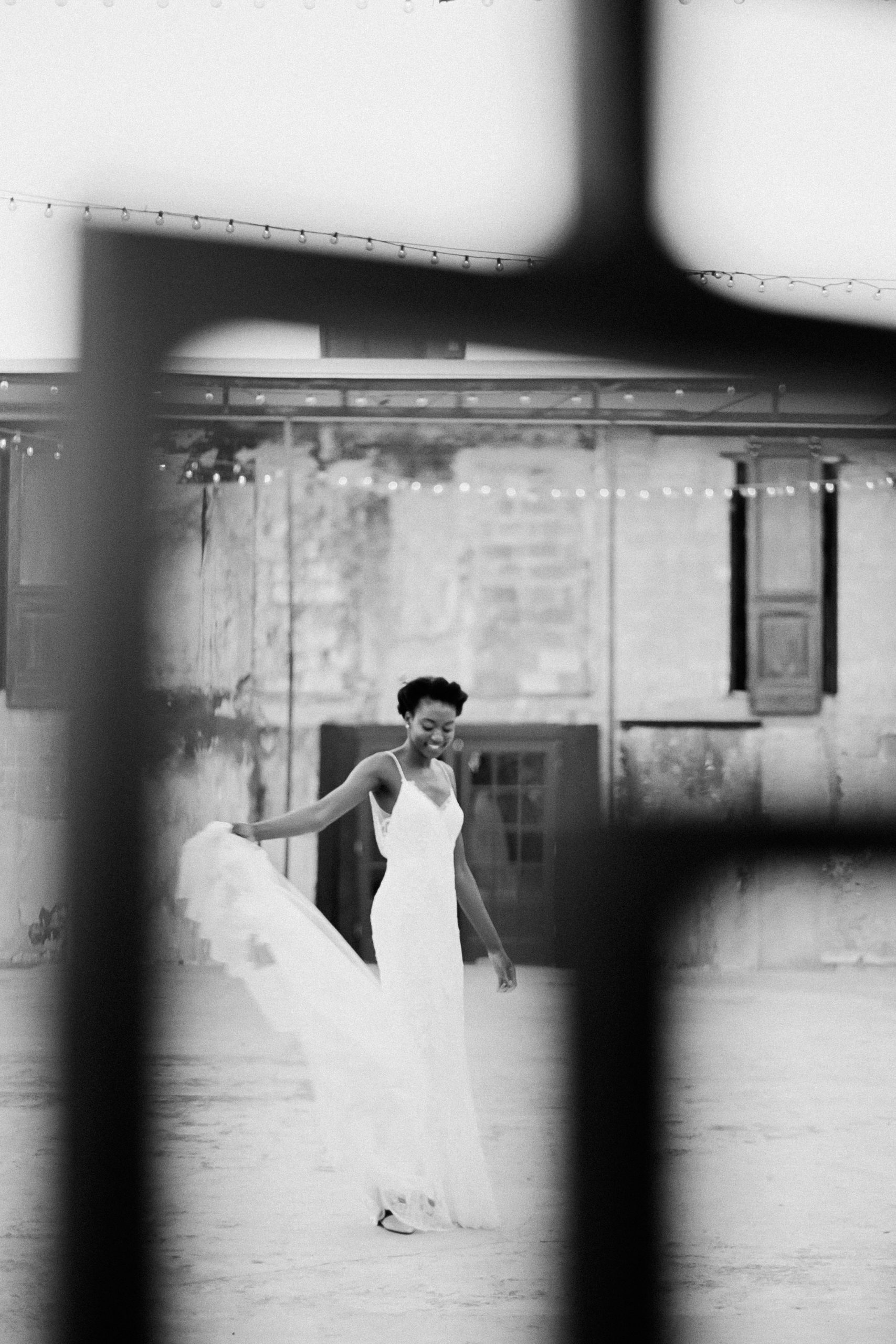 Wedding Stationery: Cuban-Inspired Bridal Shoot // Sarah Ann Design